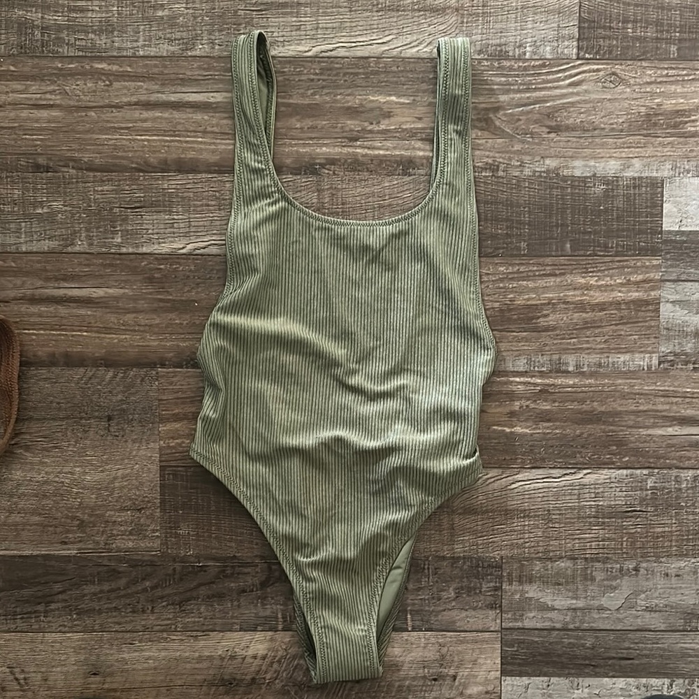 Aerie XS Green Ribbed One Piece